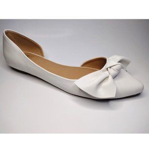 New SM by Steve Madden off white bow slip on flats